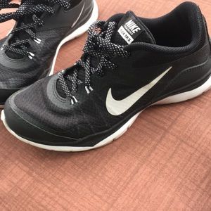 Nike Flex TR5 trainers